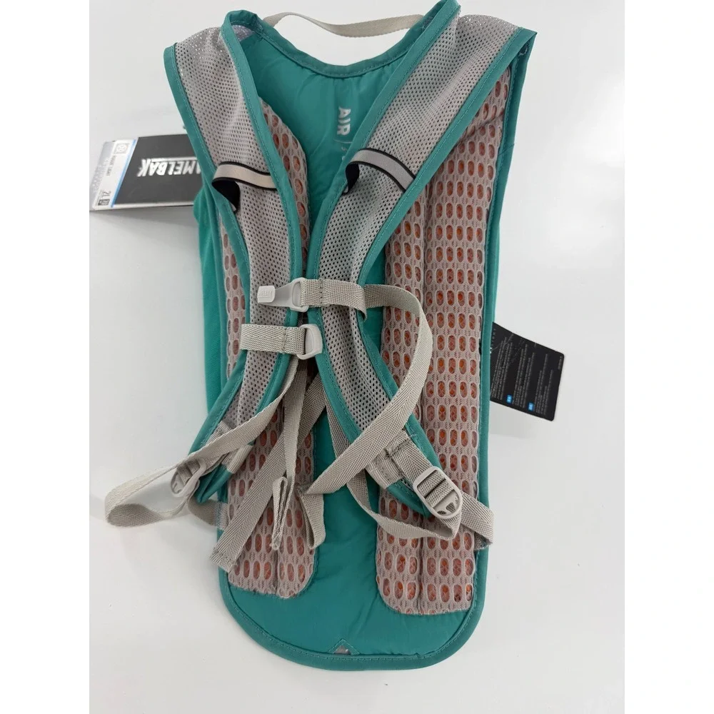 Camelbak Rogue Light Hydration Backpack 2L Teal Blue 70oz Crux Reservoir NWT